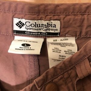 Columbia women’s shorts size Large